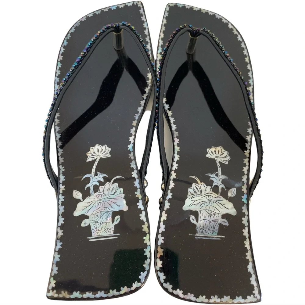- New Asian Oriental Flip Flops Sandals MOP Inlay Black Lacquer Wood - Picture 2 of 9